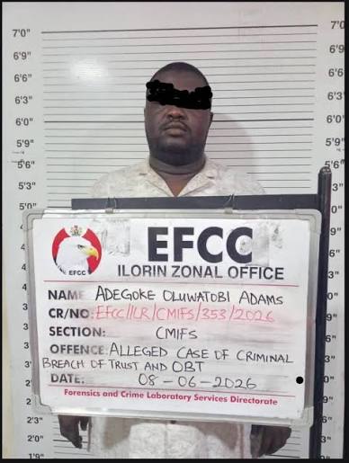 EFCC Arrests Nigerian-American Over Alleged $320,000 Vehicle Import Fraud